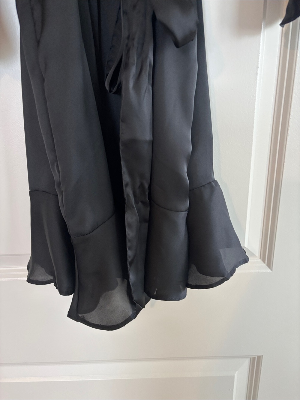 Victoria's Secret Black Satin Trim Kimono Robe - Picture 4 of 6